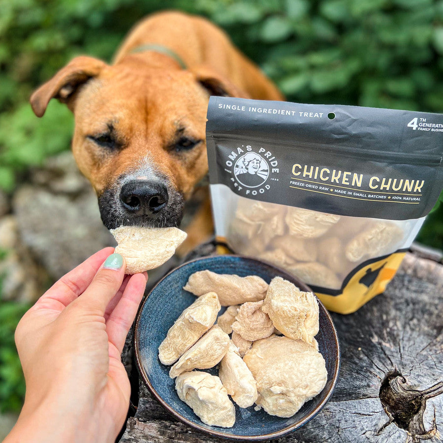 Oma's Pride: Freeze Dried Chicken Breast Chunks 4 Oz